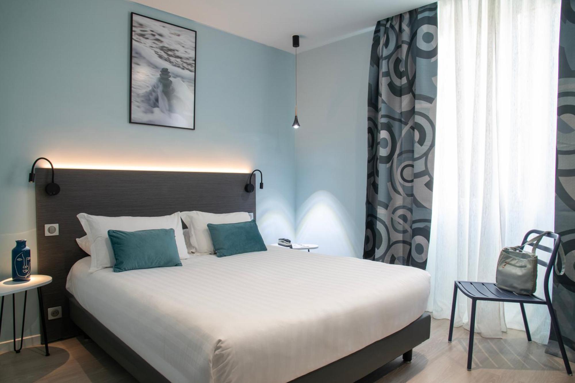 Superior Double Room City View